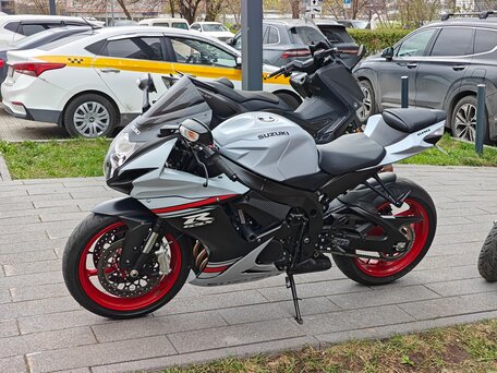 2022 Suzuki GSX-R 600, серый, 1150000 рублей, вид 3