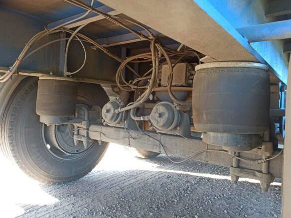 2012 Mercedes-Benz Axor, синий, 3200000 рублей - вид 27