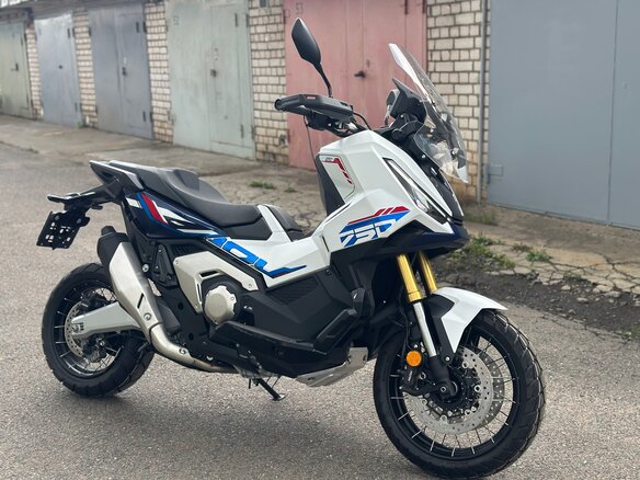 2026 Honda X-ADV, белый - вид 8