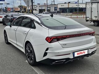 2022 Kia K5 III, белый, 2450000 рублей, вид 4