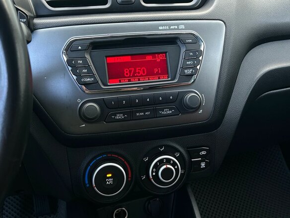 2012 Kia Rio III, серебристый - вид 17
