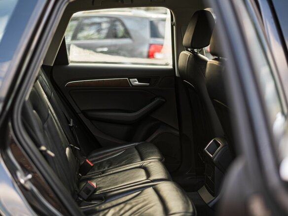 2012 Audi Q5 I (8R) Рестайлинг, чёрный, 1699000 рублей - вид 11