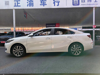 2022 Kia K3 II (China Market) Рестайлинг, белый, 1283000 рублей, вид 4