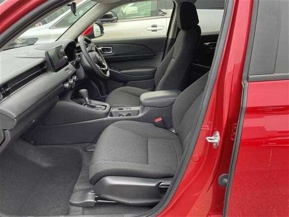 2023 Honda Vezel II, красный, 1840000 рублей - вид 8