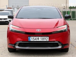 2023 Toyota Prius PHV V (XW60), красный, 2710000 рублей, вид 1
