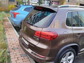 2013 Volkswagen Tiguan I Рестайлинг, коричневый, 1550000 рублей, вид 4