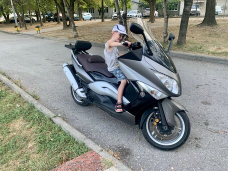 2008 Yamaha TMAX, серый, 495000 рублей, вид 3