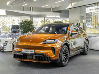2026 Porsche Cayenne Electric Coupé IV, золотистый, 26700000 рублей, вид 1