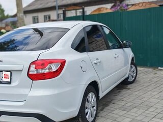 2023 Lada (ВАЗ) Granta I Рестайлинг, белый, 800000 рублей, вид 3