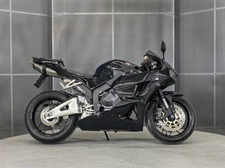 2016 Honda CBR 600RR, чёрный, 899000 рублей, вид 1