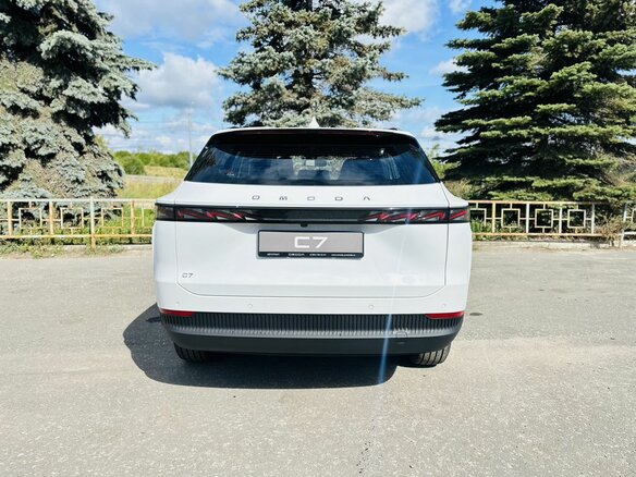 2026 Omoda C7, белый, 3299000 рублей - вид 6