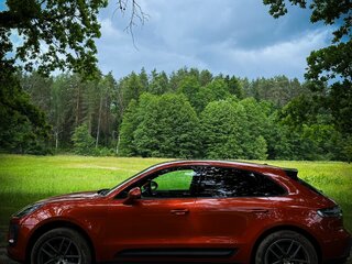 2021 Porsche Macan I Рестайлинг 2, оранжевый, 4700000 рублей, вид 3