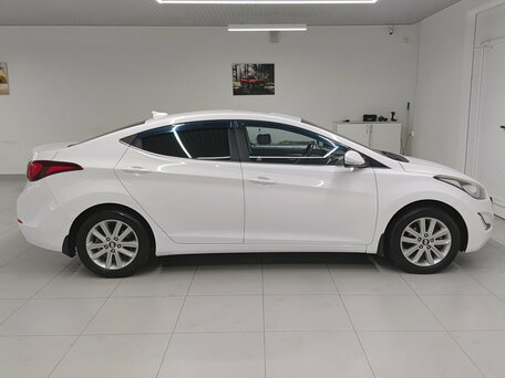 2014 Hyundai Elantra V (MD) Рестайлинг, белый, 1095000 рублей, вид 4