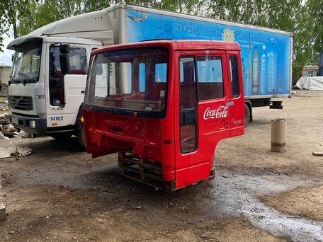 2002 Volvo FL, белый, 1500000 рублей, вид 4