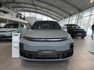 2026 Li Auto (Lixiang) L7 52.3 kWh I Рестайлинг, голубой, 10790000 рублей, вид 2