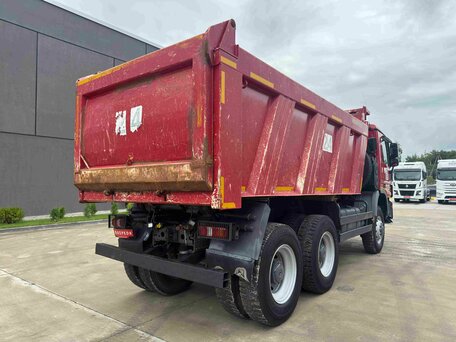 2018 Mercedes-Benz Actros, красный, 9980000 рублей, вид 3