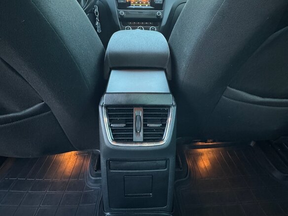 2016 Skoda Octavia III (A7), чёрный - вид 10