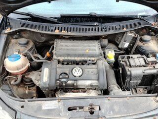 2007 Volkswagen Polo IV Рестайлинг, серый, 400000 рублей, вид 3