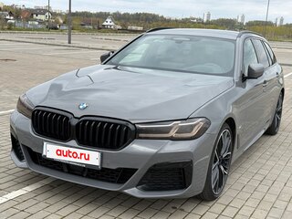 2021 BMW 5 серии 530d xDrive VII (G30/G31/G38) Рестайлинг, серый, 4000000 рублей, вид 1