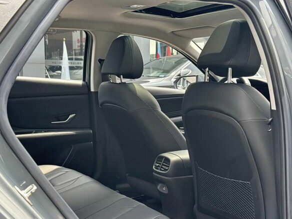 2022 Hyundai Elantra VII (CN7), серый, 1530000 рублей - вид 8