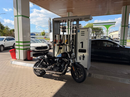 2021 Harley-Davidson Sportster 1200, чёрный, 1150000 рублей, вид 5
