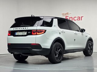 2020 Land Rover Discovery Sport I Рестайлинг, белый, 2450000 рублей, вид 2