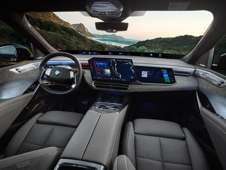 2026 BMW X5 40 V (G65), зелёный, 15190000 рублей, вид 4