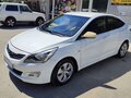 2015 Hyundai Solaris I Рестайлинг, белый, 840000 рублей