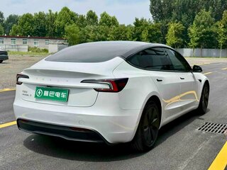 2024 Tesla Model 3 Long Range RWD I Рестайлинг, белый, 5490000 рублей, вид 3