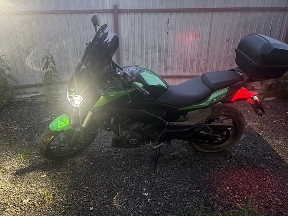 2021 Bajaj Dominar 400, зелёный, 395000 рублей - вид 4