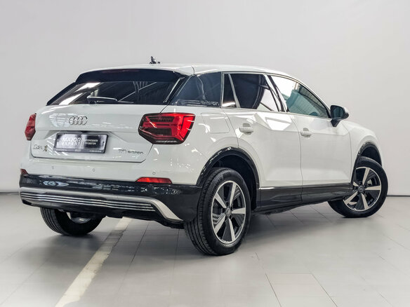 2021 Audi Q2 L e-tron I Рестайлинг, белый, 2450000 рублей - вид 4