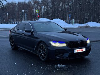 2017 BMW 5 серии 530d VII (G30/G31/G38), синий, 3490000 рублей, вид 4