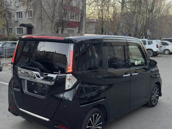 2023 Toyota Roomy I Рестайлинг, чёрный, 1080000 рублей - вид 5