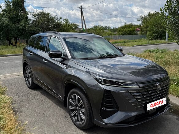 2024 Changan CS75 Plus III, серый, 3250000 рублей - вид 2