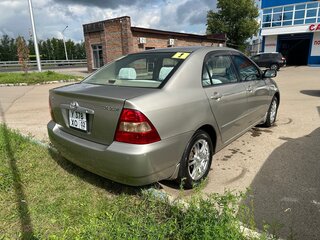 2000 Toyota Corolla IX (E120, E130), золотистый, 550000 рублей, вид 3