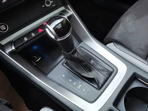 2023 Audi Q3 35 TFSI II (F3), белый, 2000000 рублей - вид 18