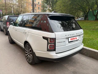2018 Land Rover Range Rover IV Рестайлинг, белый, 7500000 рублей, вид 4