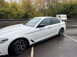 2018 BMW 5 серии 530d xDrive VII (G30/G31/G38), белый, 2700000 рублей, вид 5