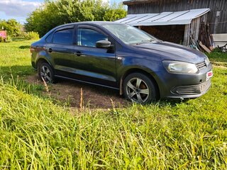 2010 Volkswagen Polo V, синий, 299999 рублей, вид 2