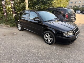 2008 Skoda Octavia I (A4) Рестайлинг, чёрный, 440000 рублей, вид 3
