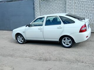 2009 Lada (ВАЗ) Priora I, белый, 350000 рублей, вид 2