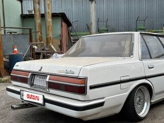 1986 Toyota Cresta II (X70), белый, 430000 рублей, вид 4