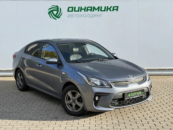2017 Kia Rio IV, серый - вид 2
