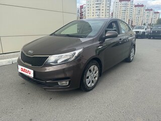 2016 Kia Rio III Рестайлинг, коричневый, 1190000 рублей, вид 1