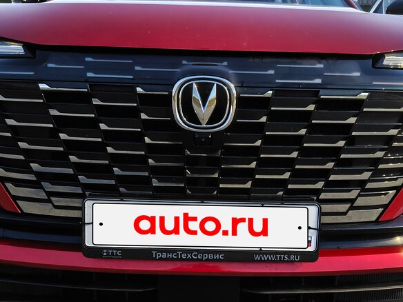 2024 Changan UNI-S I, красный, 2150000 рублей - вид 15