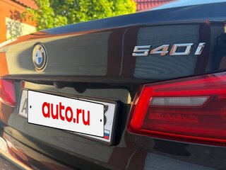 2019 BMW 5 серии 540i xDrive VII (G30/G31/G38), чёрный, 4800000 рублей, вид 4