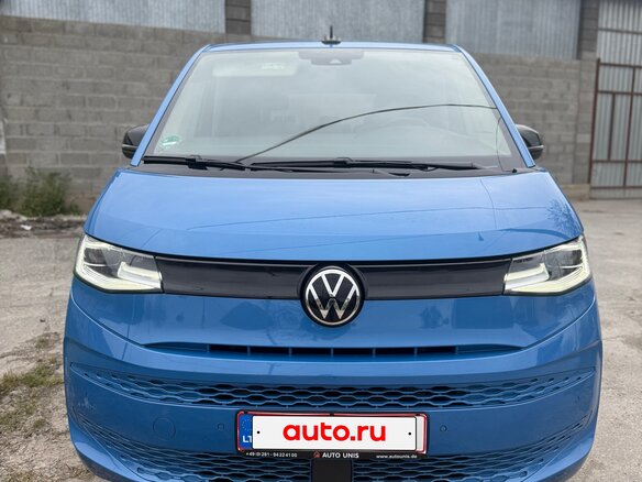 2023 Volkswagen Multivan T7, синий, 5200000 рублей