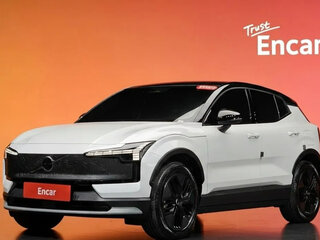 2025 Volvo EX30 Cross Country, белый, 4000000 рублей, вид 1