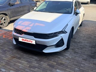 2021 Kia K5 III, белый, 2450000 рублей, вид 2