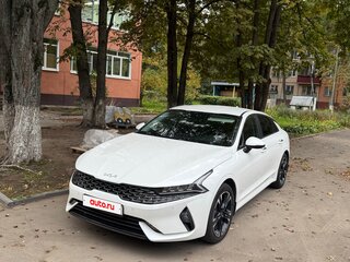 2021 Kia K5 III, белый, 2850000 рублей, вид 4